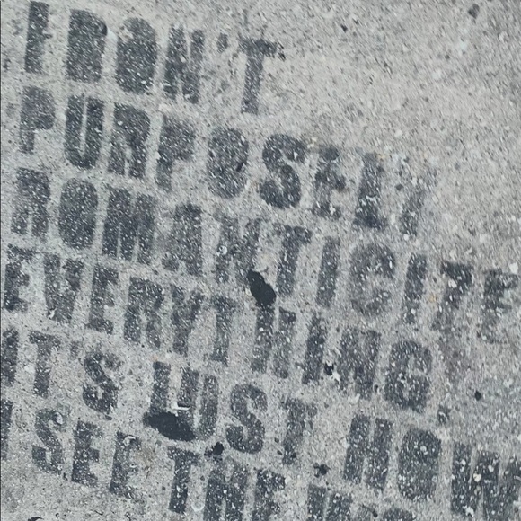 Meet your Posher, Paige - Picture 1 of 2